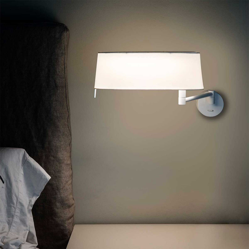 Applique chevet blanche