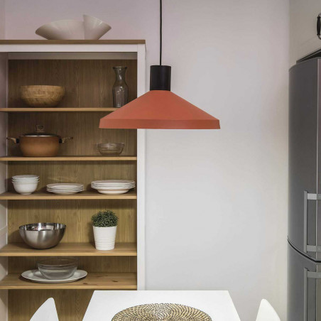 Suspension métal beige terracotta et noire