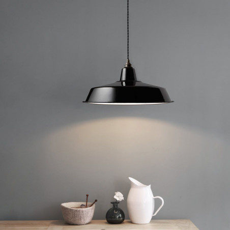 grande suspension industrielle noire