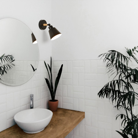 Applique salle de bain en métal et bois