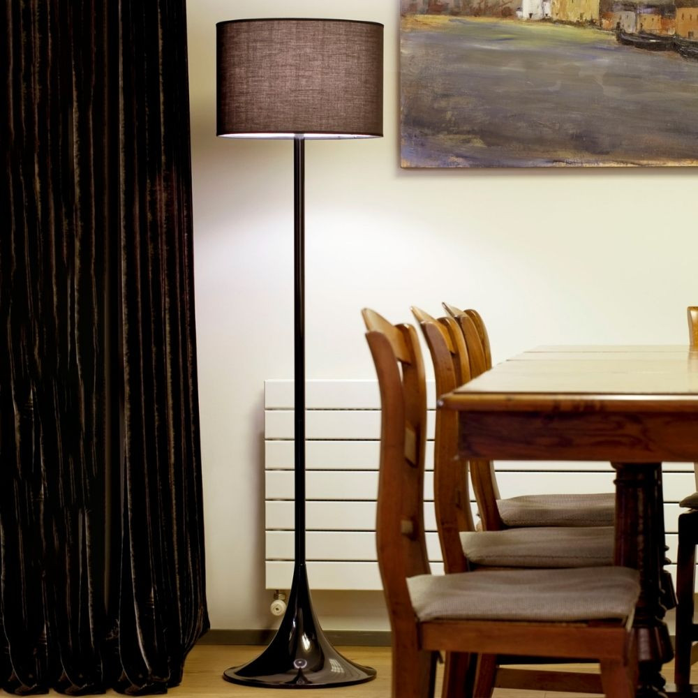 lampadaire noir salon