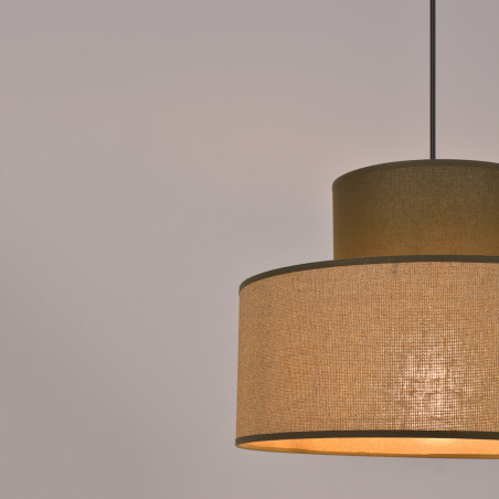 Détail du coton tissé et finitions soignées