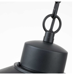 Point de fixation de la chaîne, solidité et stabilité de la suspension extérieure. Point de fixation de la chaîne, solidité et stabilité de la suspension extérieure.