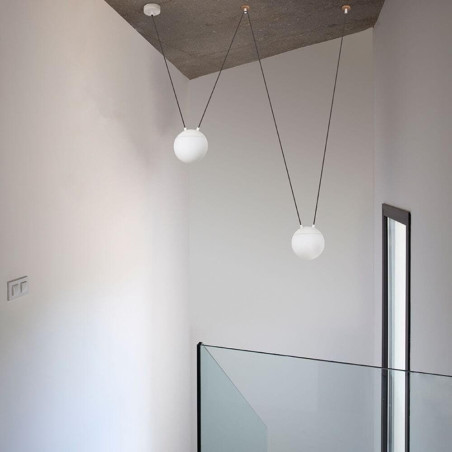 suspension scandinave blanche