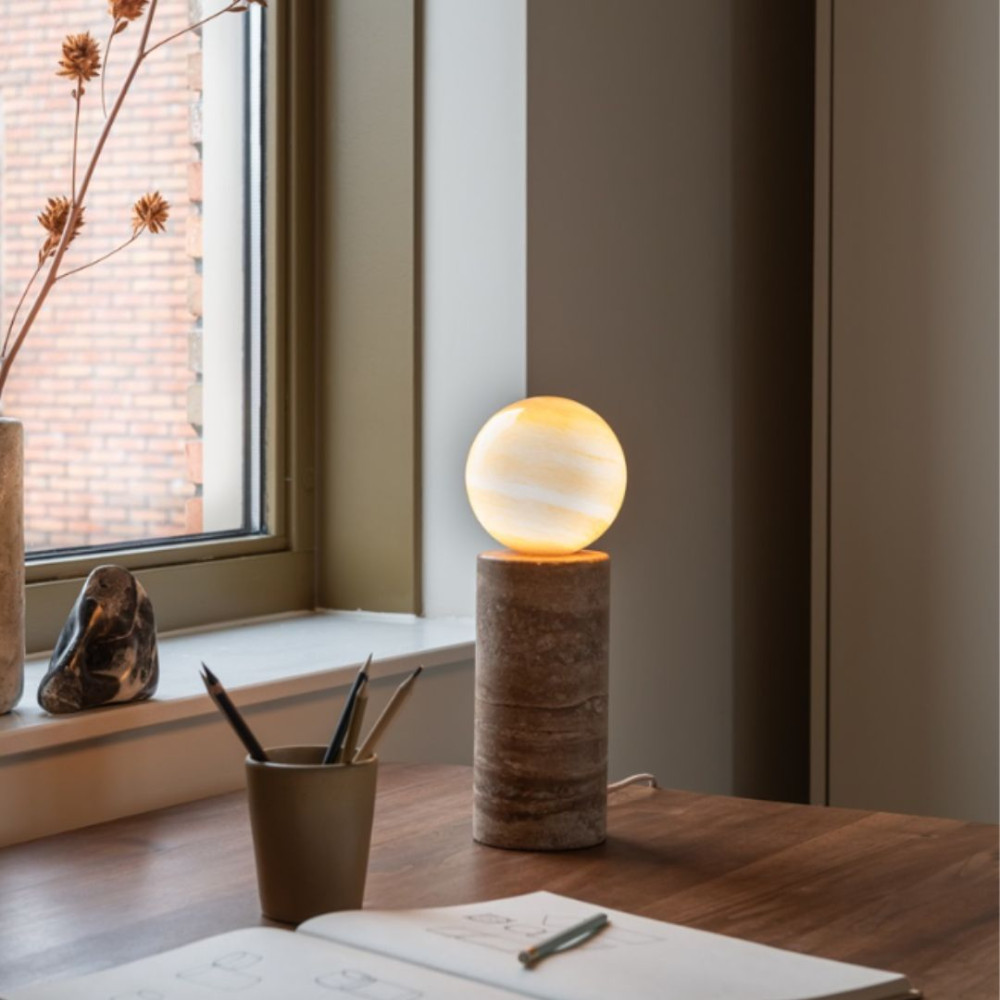 Lampe de table globe