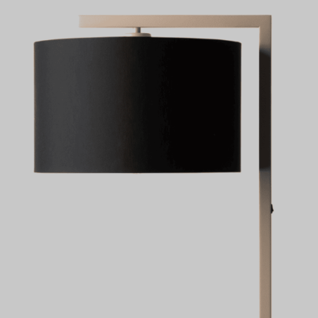 Lampadaire fin métal