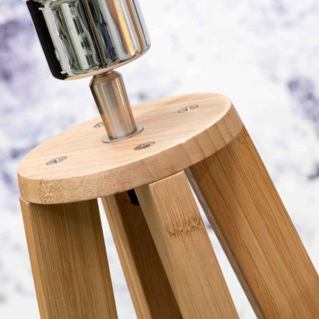 Lampadaire pieds tréteaux