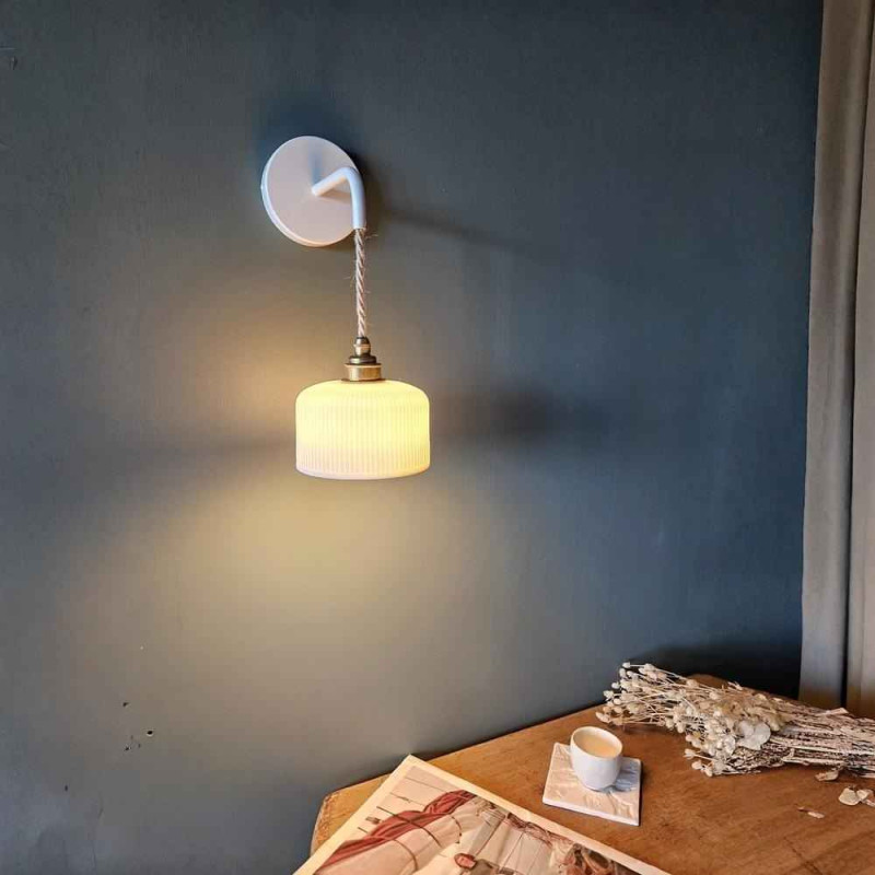 applique céramique suspendue