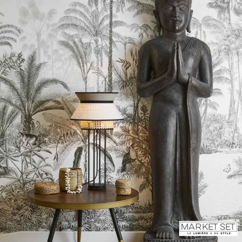 lampe élégante en rotin