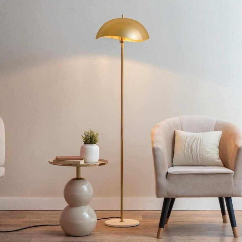 Lampadaire en métal doré