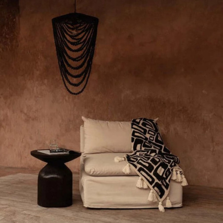 Suspension noire en perles