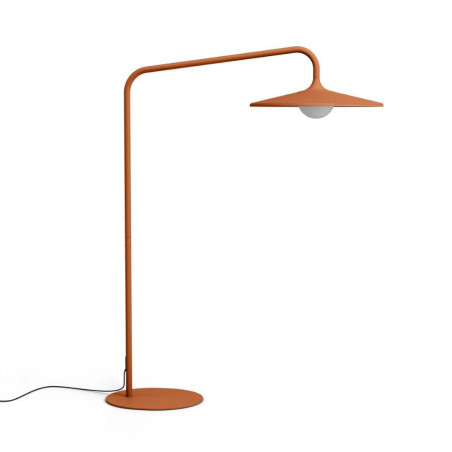 Lampadaire design extérieur avec abat-jour