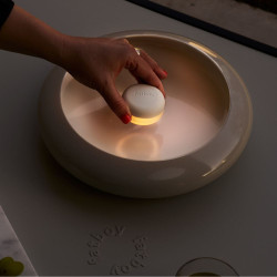 lampe de table magnétique grise