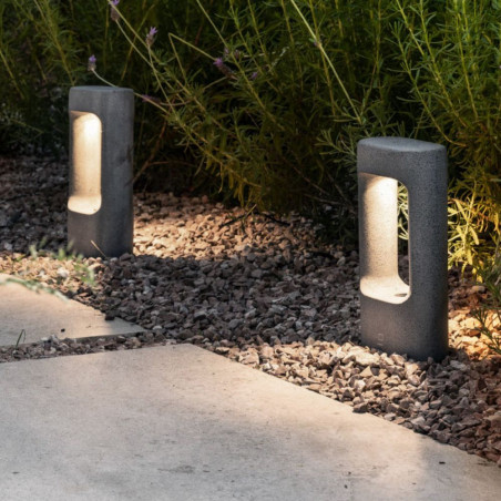 balise design ciment gris