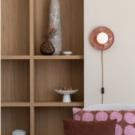 Applique en verre terracotta
