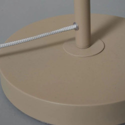 lampadaire de salon sur pied